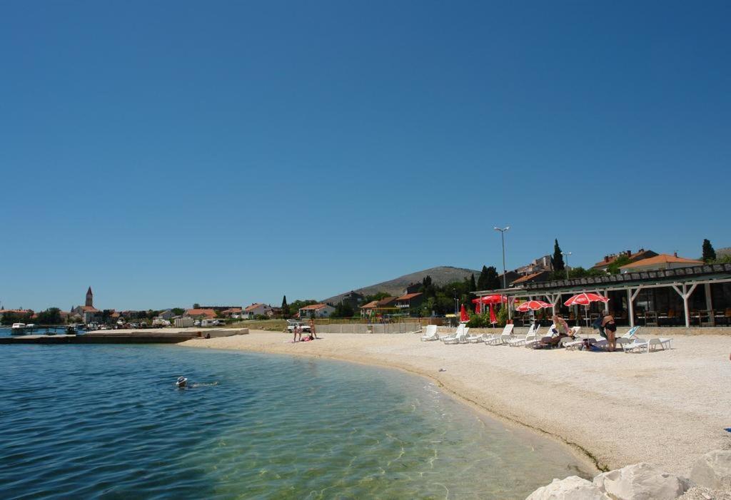 Apartments Ivica Trogir Exterior photo